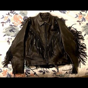 Women’s fringed heavy leather motorcycle riding jacket. Size 10